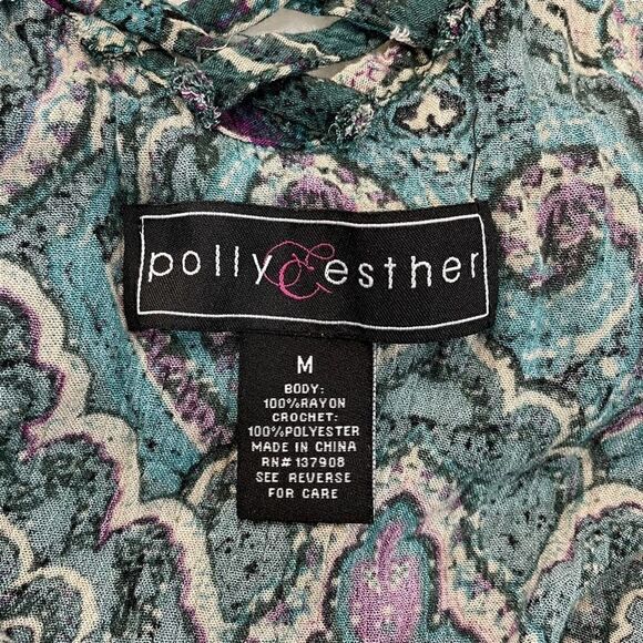 Polly & Esther Bohemian Crop Top Crochet Mandala Print - Picture 10 of 11